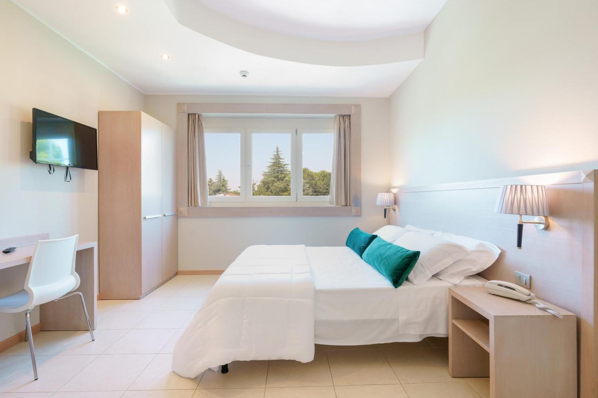 Dimora Lucia Hotel Martina Franca Exterior photo
